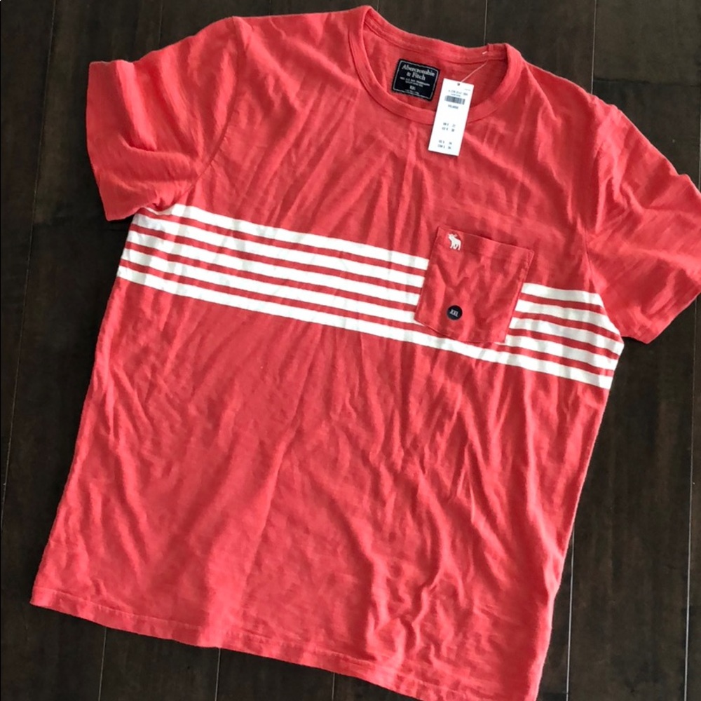 Men’s XXL A+F Abercrombie Striped Pocket Tee